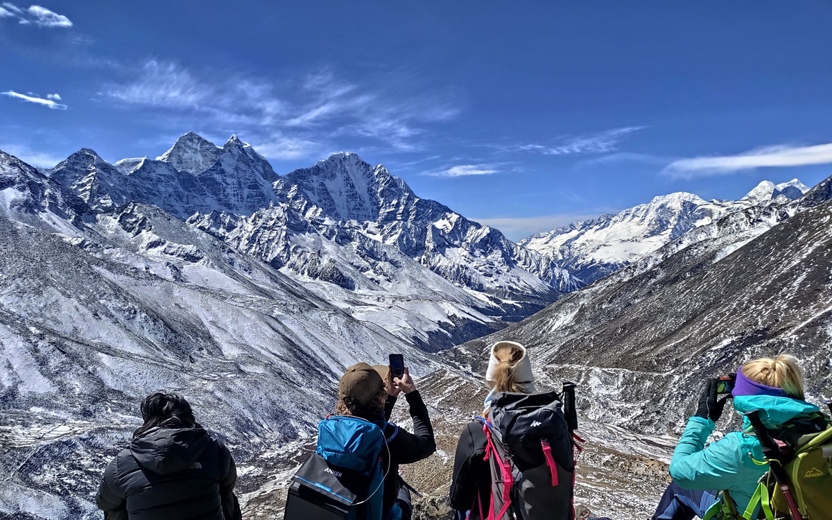 Nangkartshang Peak – An acclimatization hike during EBC Trek