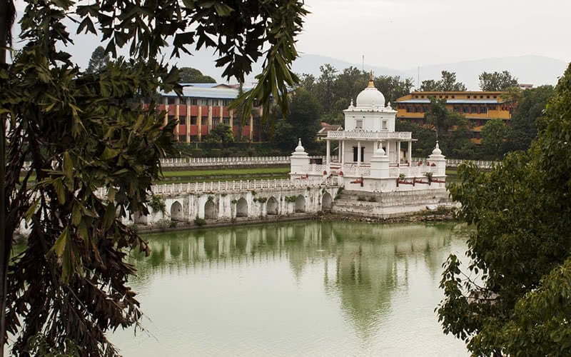Kathmandu Valley- A City of Myths 4 water 92270 960 720