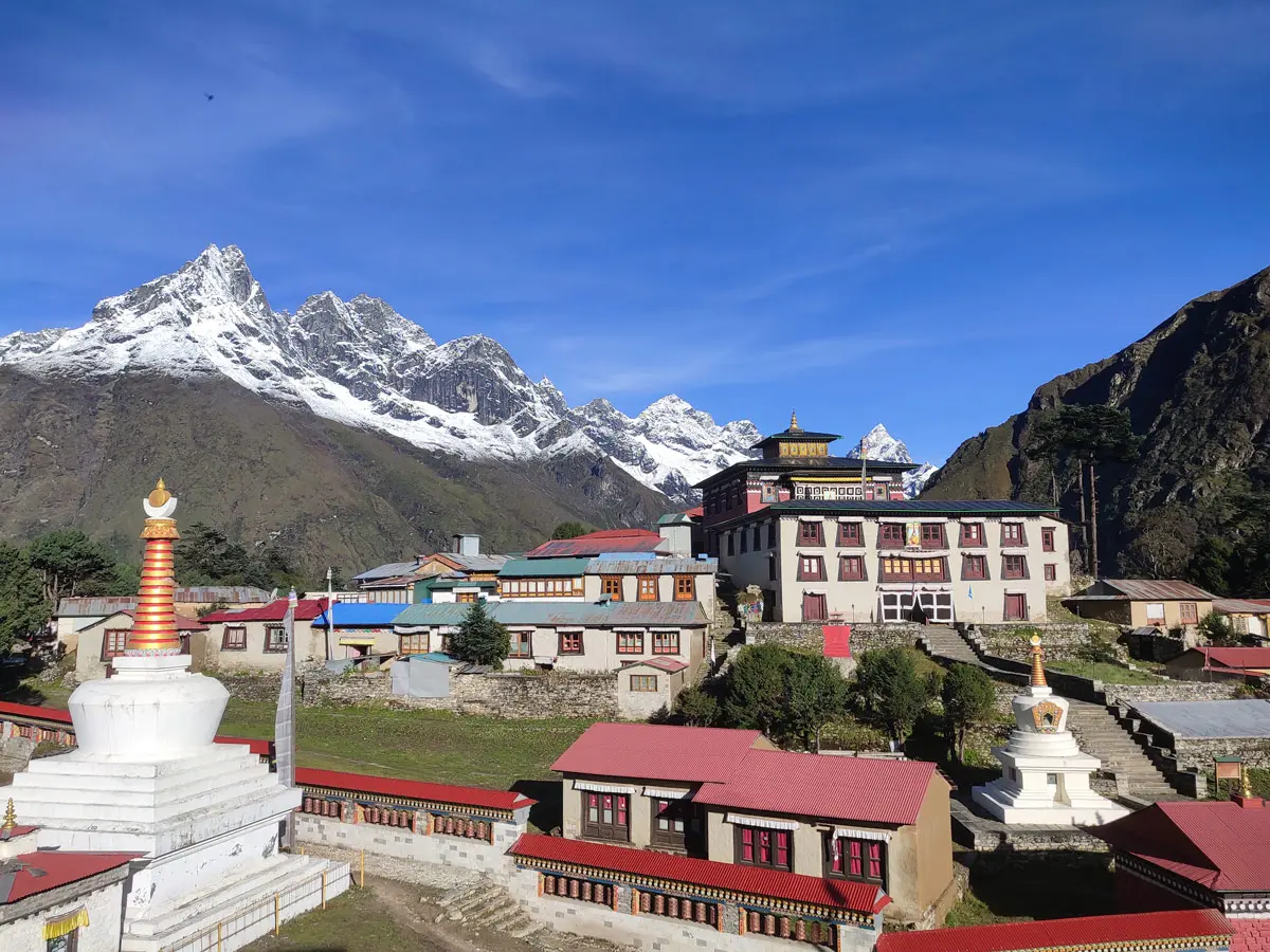 Spiritual vibes with Himalayan backdrops at Tengboche