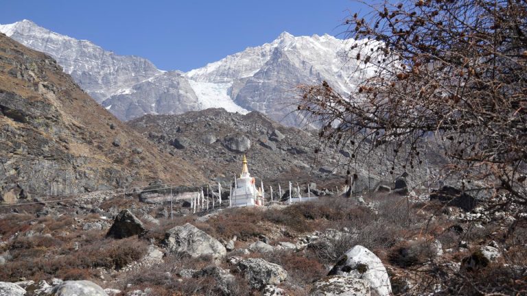 Kyanjin Gompa