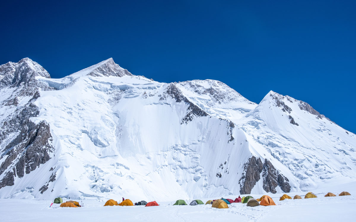 Meanings of the Names of the Himalayan Mountains 13 Gasherbrum