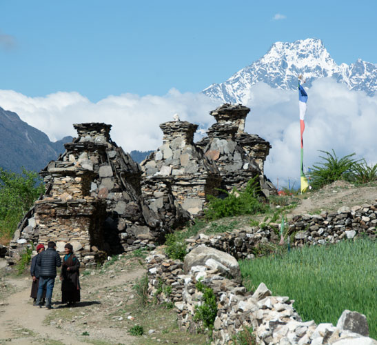 Tsum Valley Trek