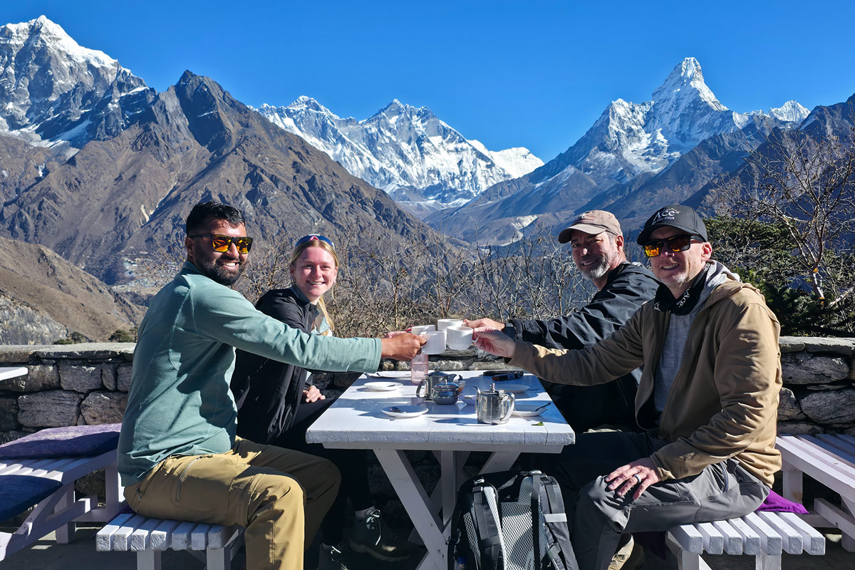 Luxury Everest View Heli Trek Luxury Everest View Heli Trek