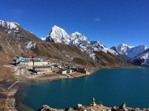 A clear view of Gokyo Lake and Gokyo Valley
