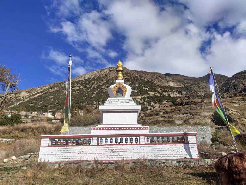 Buddhist stupa in Manang