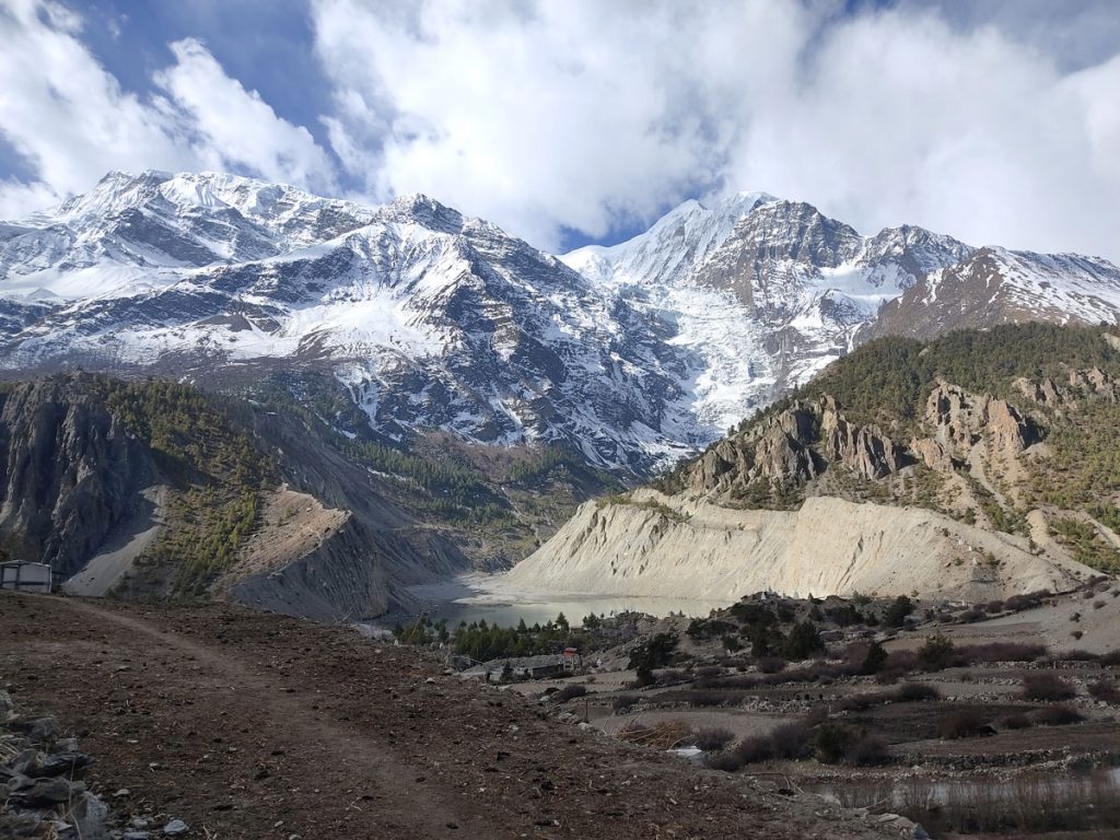 A view of Gangapurna lake