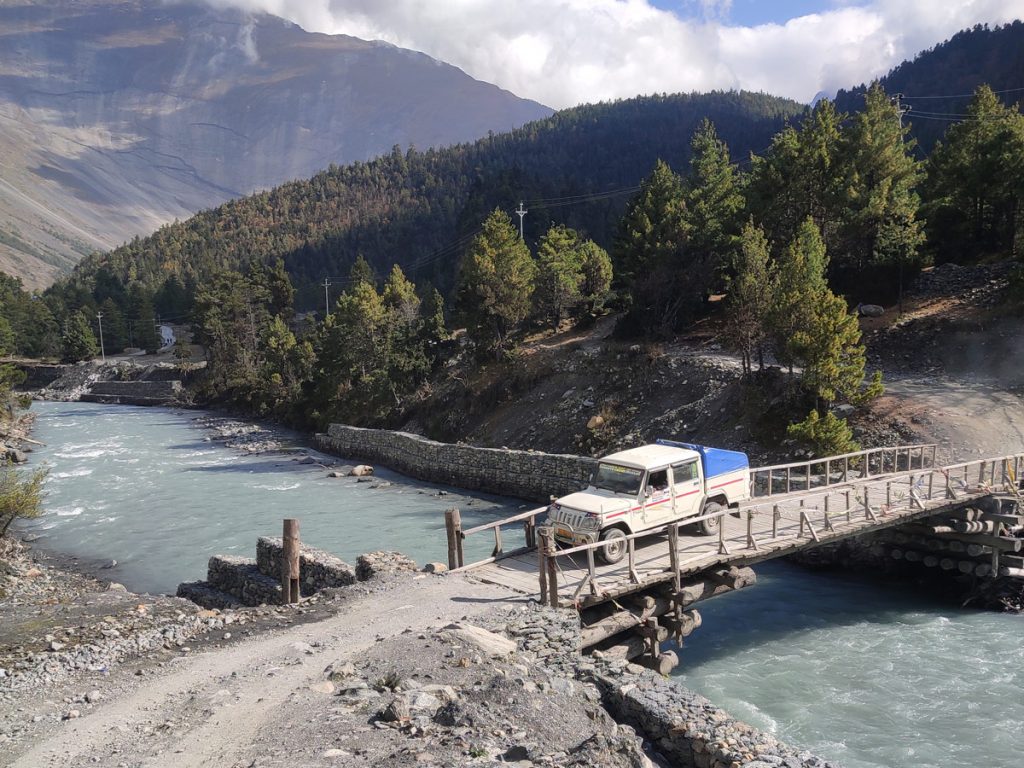 Gokyo vs Tilicho Lake Trek: Which is the Better Lake Trek in Nepal? 6 Jeep on the way to Manang