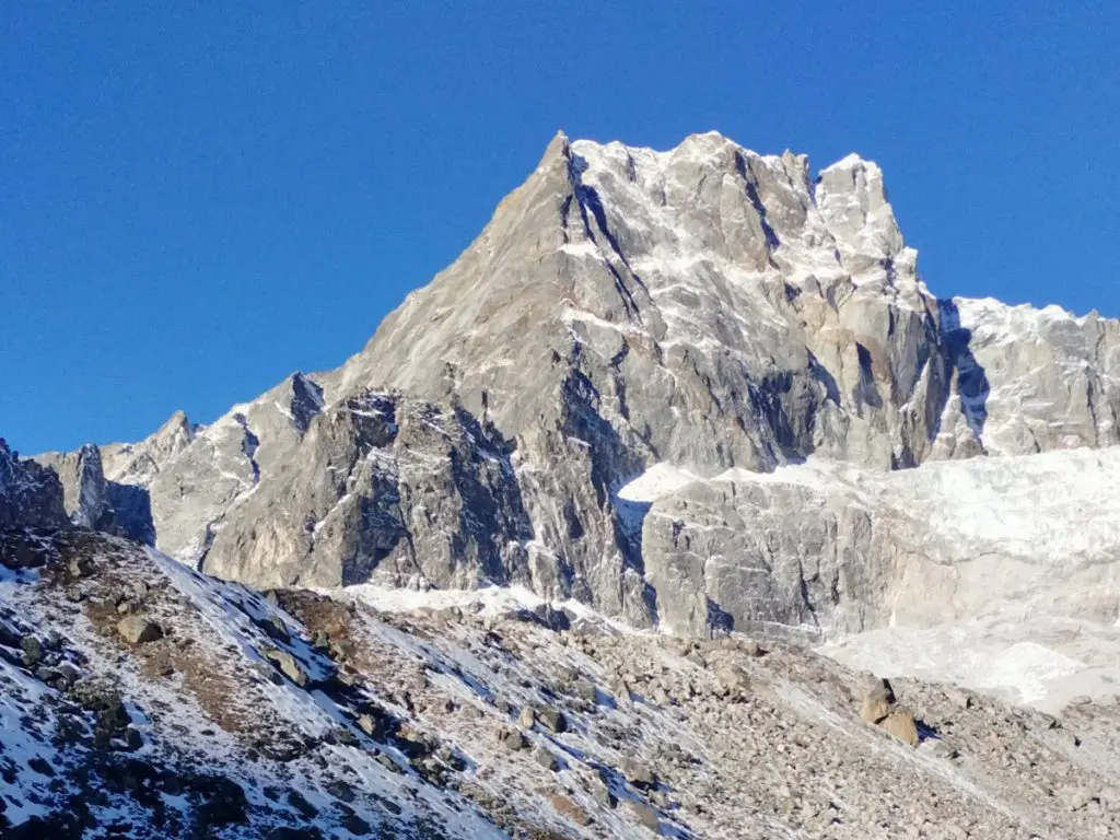 Lobuche peak