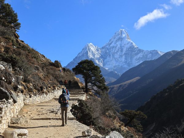 Stunning view of Amadablam on the way to Pangboche