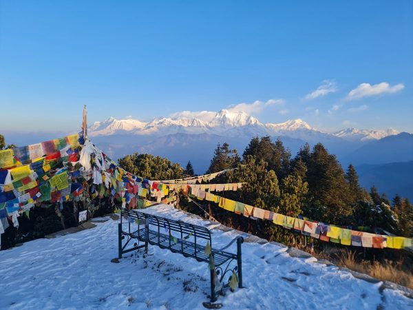 Snow, peaks, and prayer flags—Poon Hill magic.