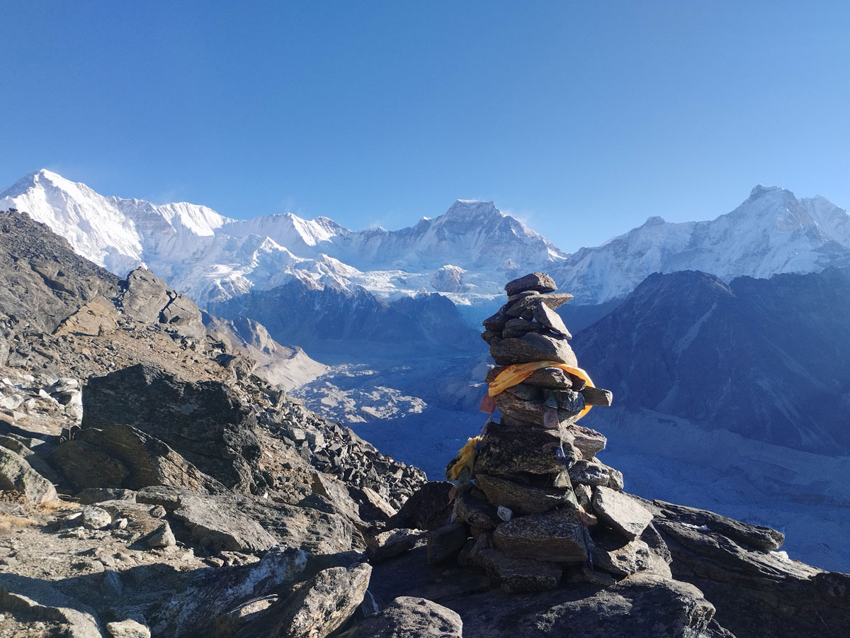 View of Mt Cho Oyu from Gokyo Ri