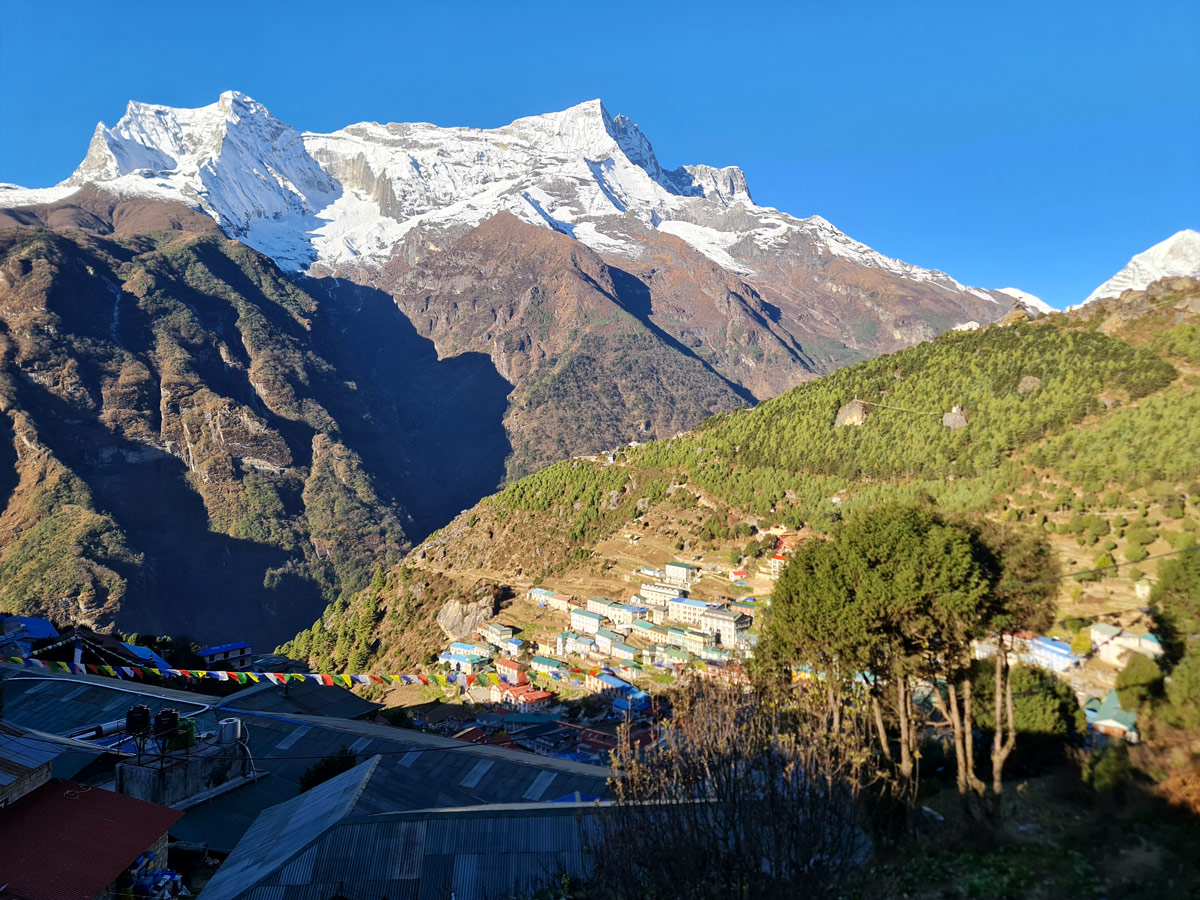 Clear day at Namche Bazaar with the majestic Kongde in the background