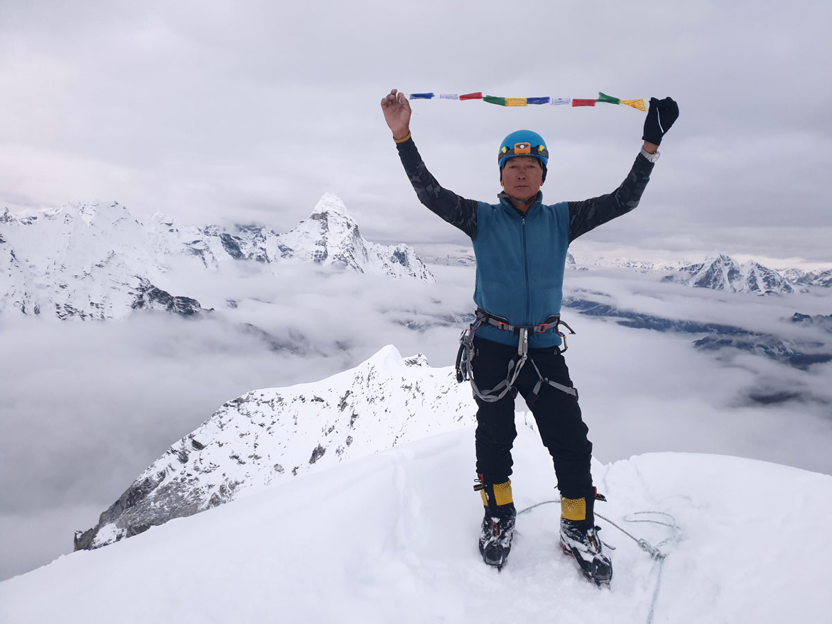 Top Beginner Friendly Mountaineering Peaks in Nepal