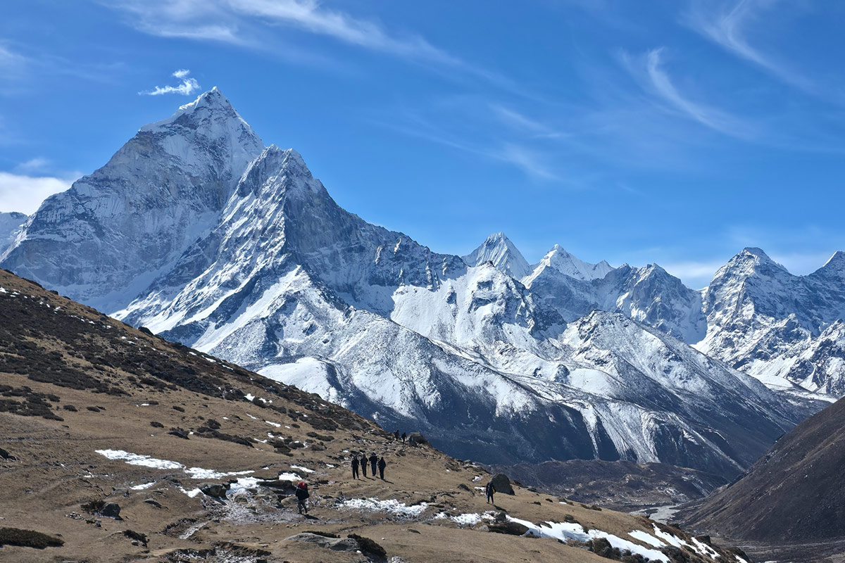Standard, Comfort or Luxury Everest Base Camp Trek: A Complete Comparison Guide Standard, Comfort or Luxury Everest Base Camp Trek: A Complete Comparison Guide