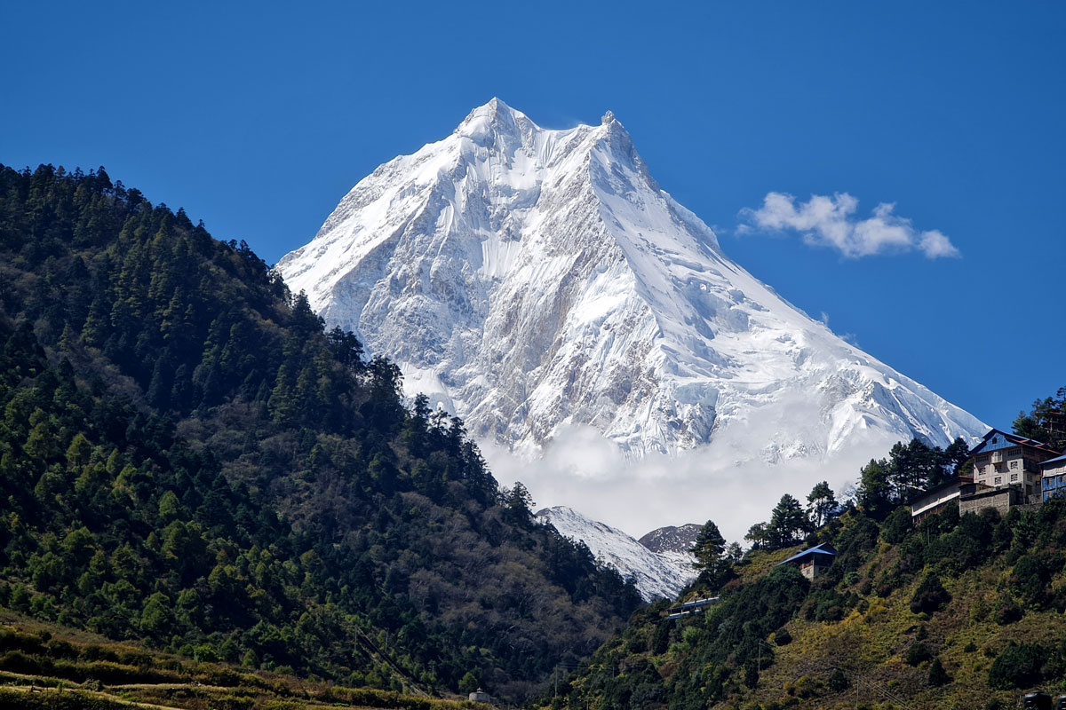 Manaslu Circuit Trek in Autumn: Weather, Trails, and What to Expect Manaslu Circuit Trek in Autumn: Weather, Trails, and What to Expect